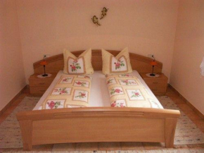 Отель Ferien-am-Bauernhof-Wohnung-3, Рангерсдорф
